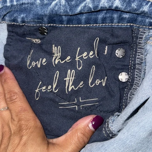 Liverpool Los Angeles 👖 love the feel//feel the ❤️ - Picture 5 of 5